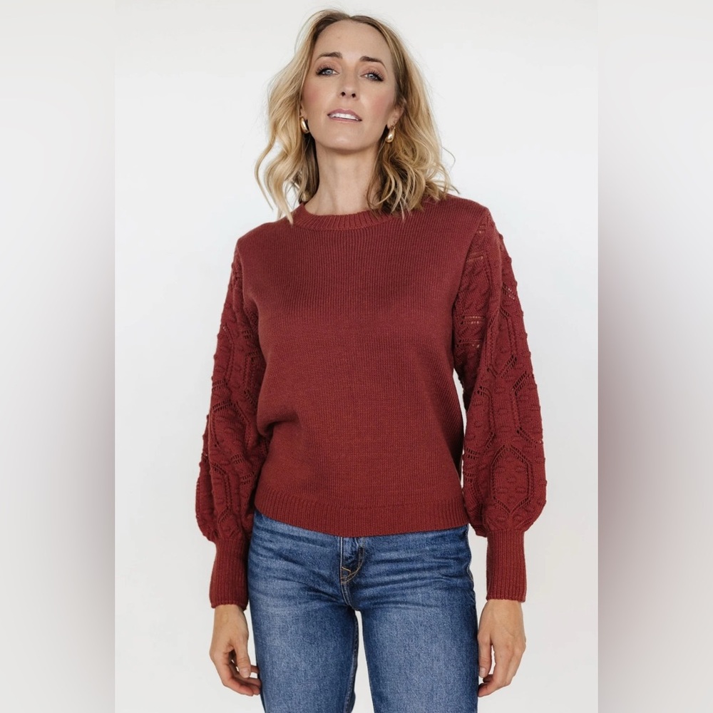 Women's Rust Sweater with Textured Sleeves
